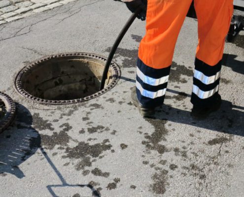 Empresa de desatascos y vaciado de fosas sépticas